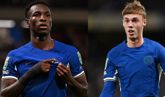 Cặp đôi mang về chiến thắng cho Chelsea.