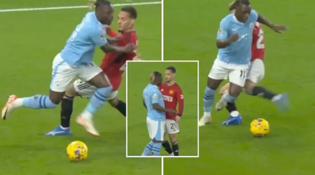 Gary Neville skewers Antony for