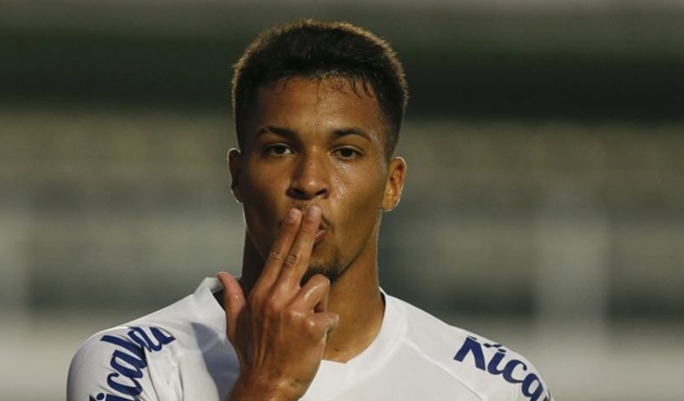 Arsenal are looking to sign Marcos Leonardo in January. Santos demanded €15M from Roma - Bóng Đá