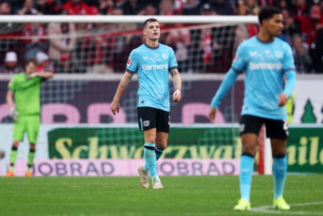 Rượt đuổi nghẹt thở, Leverkusen tái lập khoảng cách với Bayern - Bóng Đá