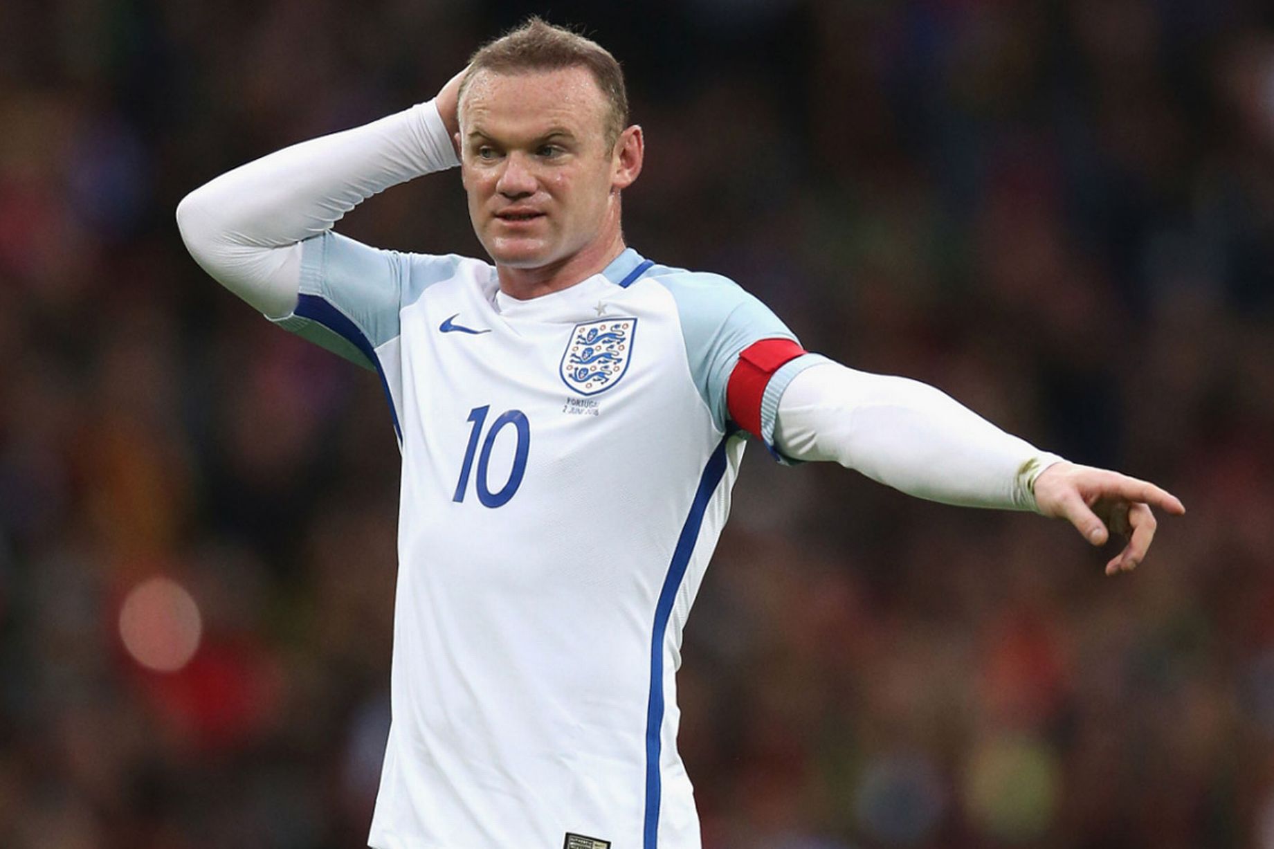 Dù Anh thắng nhưng Wayne Rooney vẫn bị chỉ trích. Ảnh: Internet.