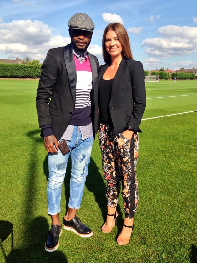 BzBoXdyIYAEHaKv.jpg large