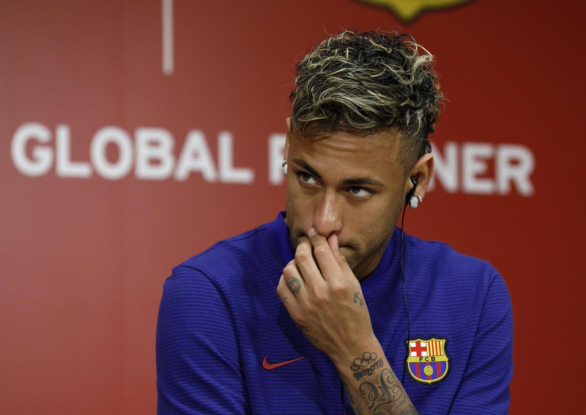 Gia đình hối thúc, Neymar sắp đến PSG? - Bóng Đá