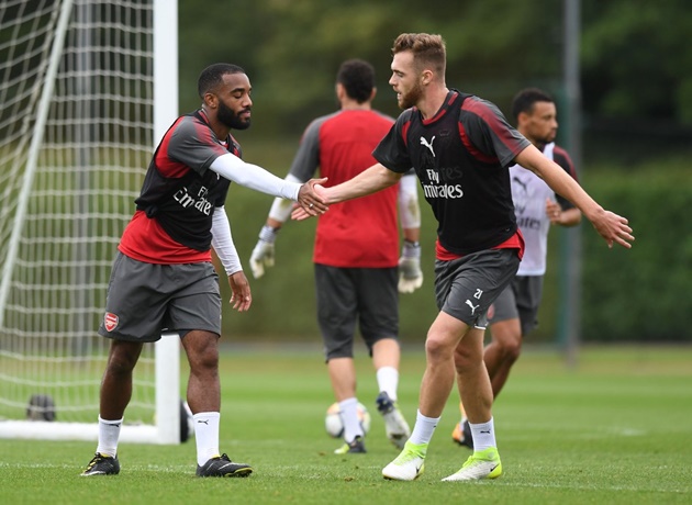 Arsenal tập buổi cuối trước Emirates Cup - Bóng Đá