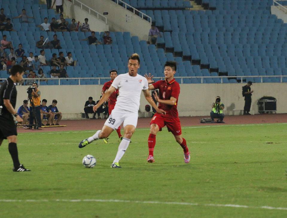 TRỰC TIẾP U22 Việt Nam vs Ngôi sao K-League: Đức Chinh rời sân - Bóng Đá