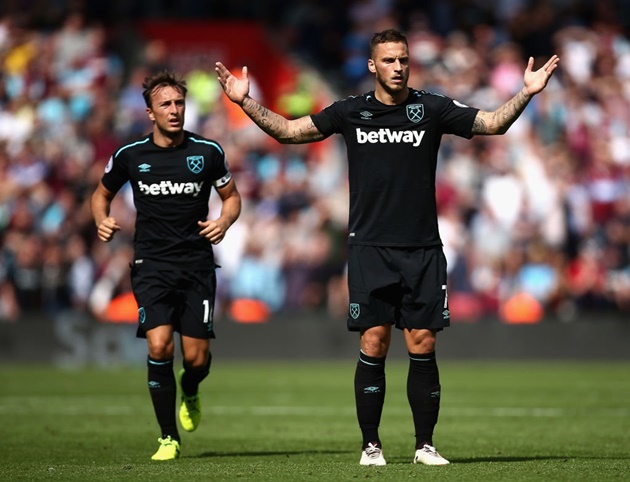 Southampton 3-2 West Ham: Chicharito không cứu nổi 