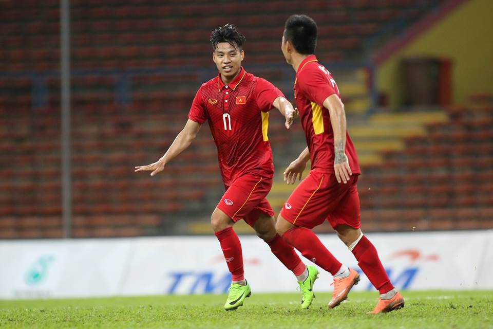 TRỰC TIẾP U22 Việt Nam vs U22 Philippines: Công Phượng lập siêu phẩm! - Bóng Đá