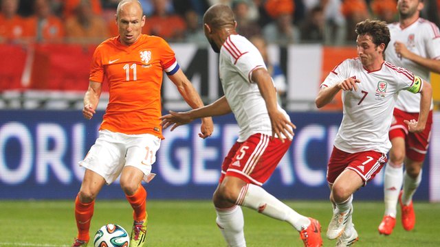 5 điểm nhấn vòng loại World Cup khu vực châu Âu: Hà Lan và xứ Wales ôm hận - Bóng Đá