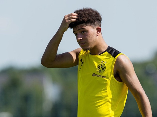 Triệu hồi sao trẻ, Dortmund khiến người Anh nóng mặt - Bóng Đá