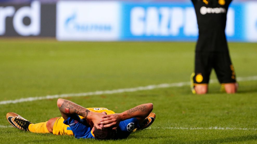 APOEL 1-1 Dortmund: Thảm họa - Bóng Đá