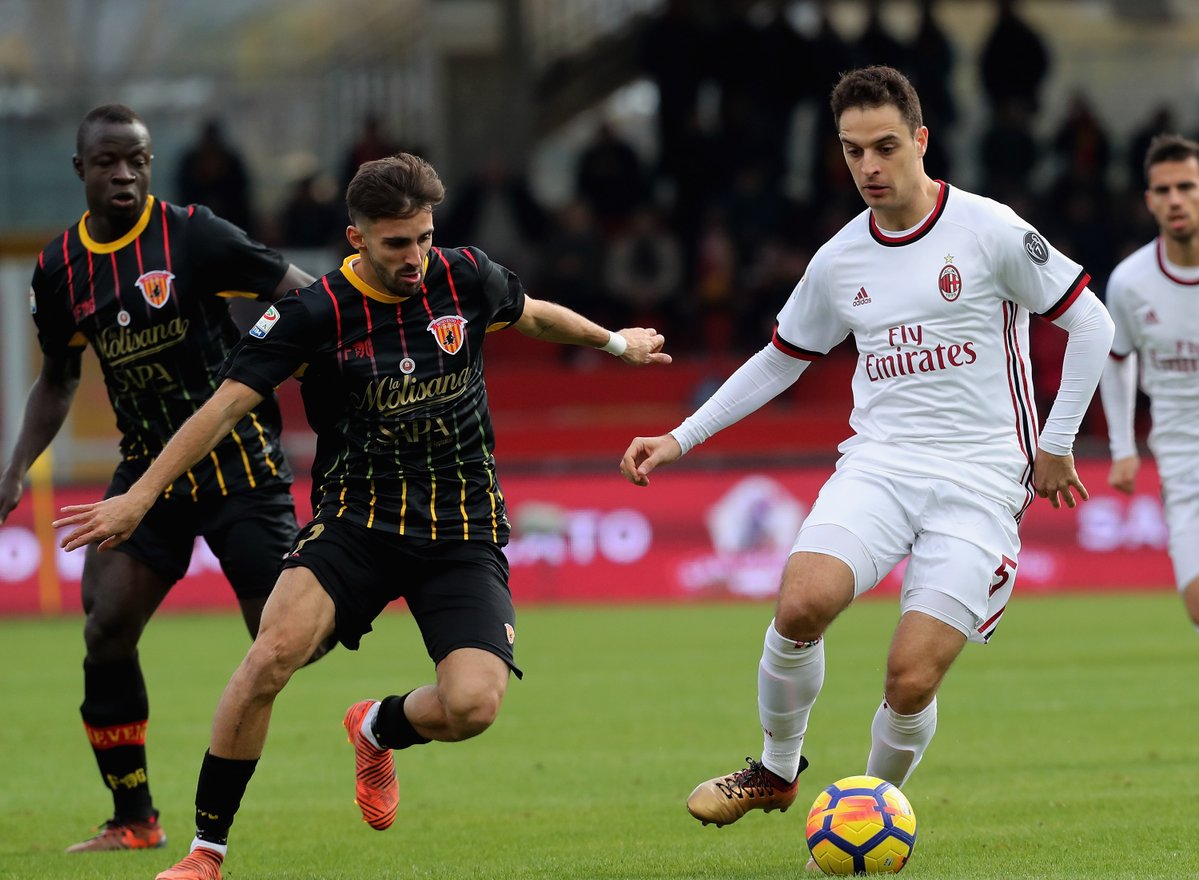 TRỰC TIẾP Benevento 0-1 AC Milan: Bonaventura mở tỷ số (Hết hiệp 1) - Bóng Đá