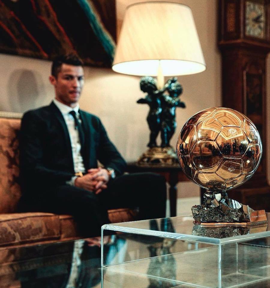 CỰC NÓNG: Rò rỉ dấu hiệu Ronaldo sẽ giành Quả bóng vàng  - Bóng Đá