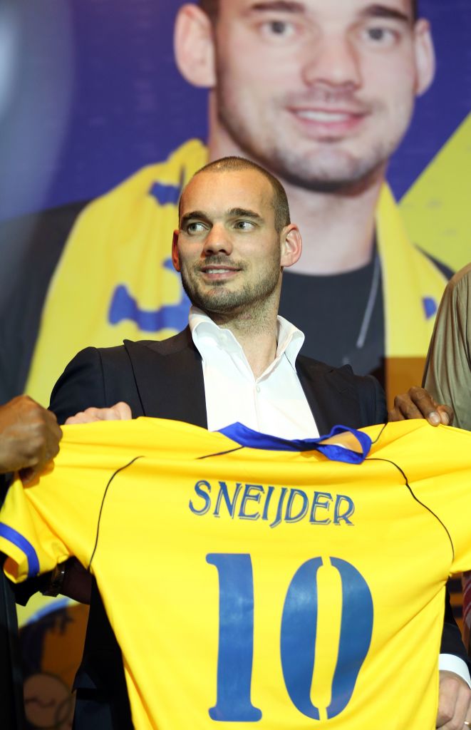 Sneijder CHÍNH THỨC dưỡng già ở Trung Đông - Bóng Đá