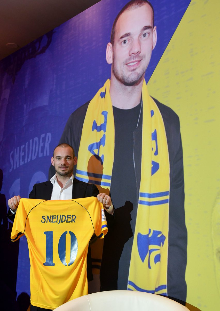 Sneijder CHÍNH THỨC dưỡng già ở Trung Đông - Bóng Đá