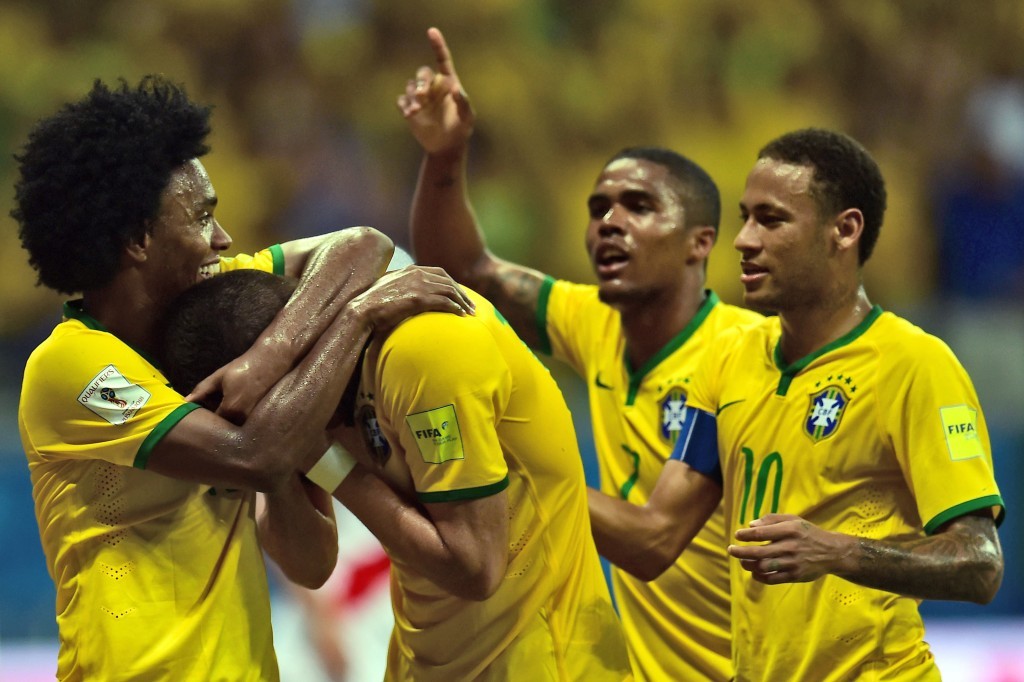 09h00 ngày 05/06, Brazil vs Ecuador: Thiết lập trật tự