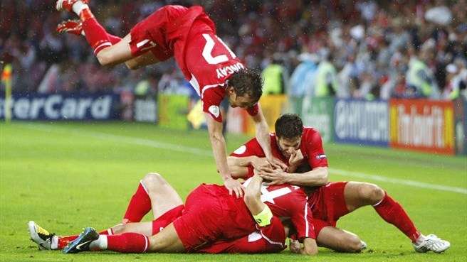 Thổ Nhĩ Kỳ đã có một giải đấu EURO thành công năm 2008. Ảnh: Internet.
