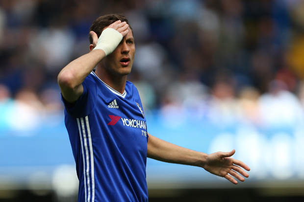 Chelsea đập tan âm mưu của Mourinho