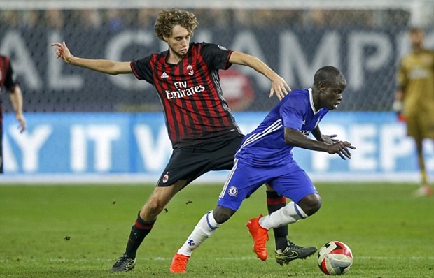 Kante khiến Terry 'lác mắt' chỉ sau một trận
