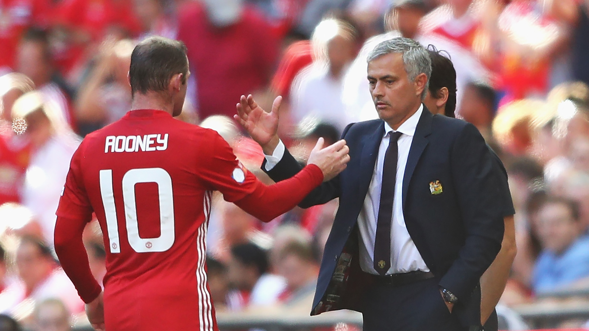 wayne-rooney-jose-mourinho_z5f1opjd8xv81u2et8bpau9qp