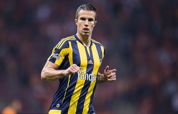Van Persie tiếp tục bị Hà Lan ngoảnh mặt