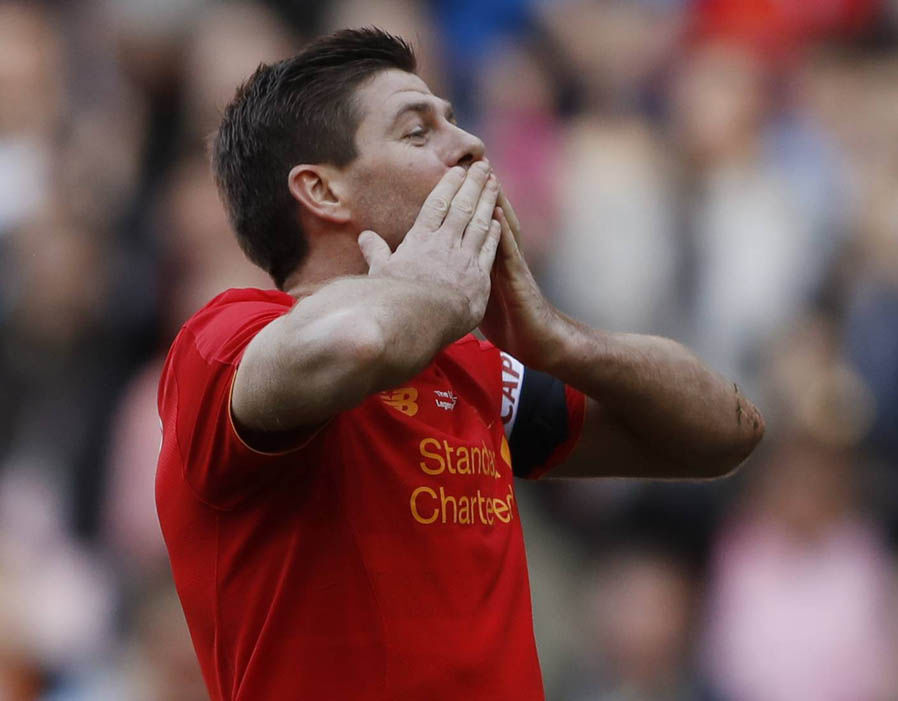 Chùm ảnh: Gerrard ghi bàn, Liverpool đáng bại Real sát nút - Bóng Đá