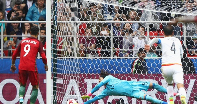 Hưởng penalty ở hiệp phụ, Bồ Đào Nha tiếp tục bất bại trước Mexico - Bóng Đá