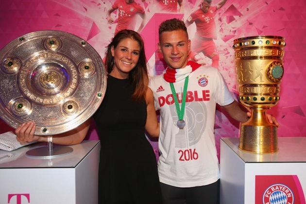 Lina Meyer: Bạn gái xinh xắn, đáng yêu của sao trẻ Bayern - Bóng Đá