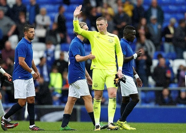Jordan Pickford hồi hộp chờ trận đấu chính thức cho Everton - Bóng Đá
