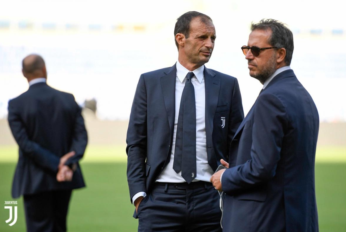 Các 'nam thần' Juventus đầy lịch lãm xuất hiện trên sân Olimpico - Bóng Đá