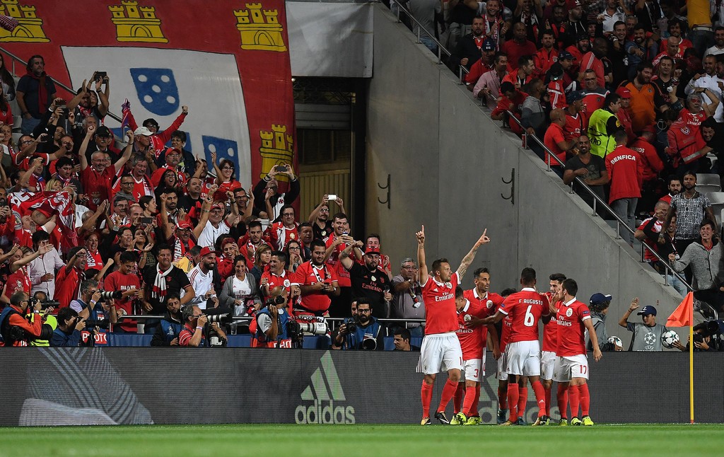 Benfica 1 - 2 CSKA Moscow - Bóng Đá