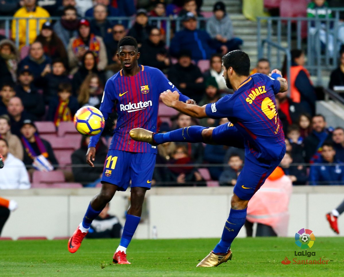 Song sát tỏa sáng, Barca giải quyết Levante ngay trong hiệp một - Bóng Đá