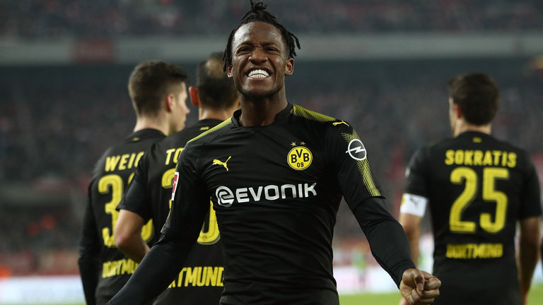 Hạnh phúc với Dortmund, Batshuayi kể về ngày gian khó ở Chelsea - Bóng Đá