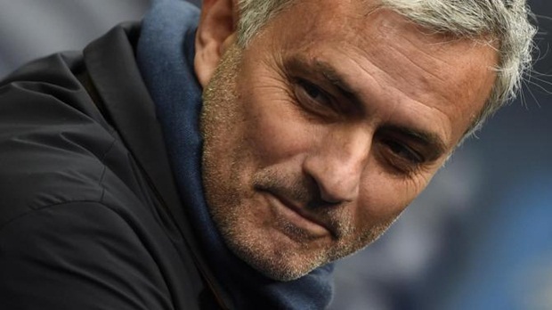 Hoạt động chuyển nhượng của Ed Woodward khiến Mourinho thất vọng