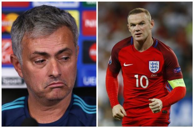 Có Ibra và Mkhitaryan, Mourinho sẽ sử dụng Rooney ở vị trí nào?