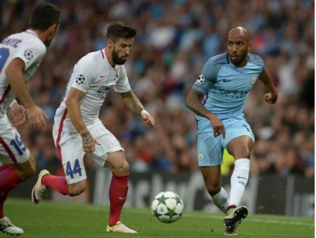 Joe Hart bắt chính, Man City giữ sạch lưới trước Steaua Bucuresti