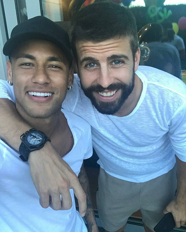 Giữa 'tâm bão', Neymar trở lại Barca, tái ngộ Messi, Suarez - Bóng Đá