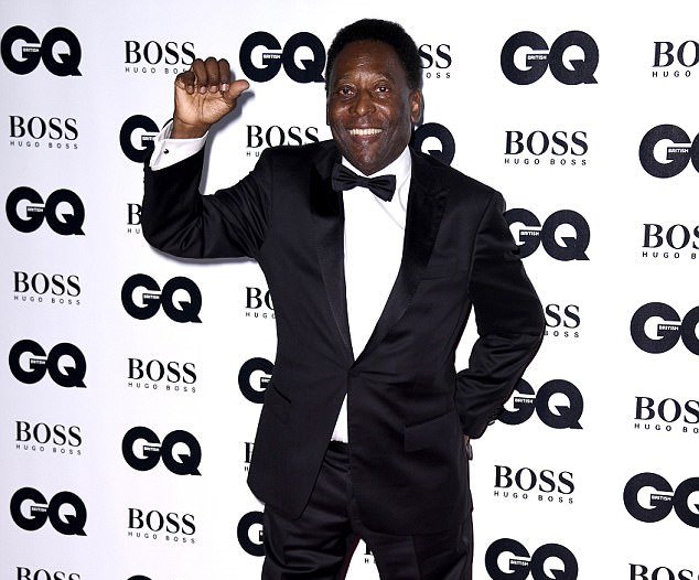 Antonio Conte bảnh bao trong lễ trao giải tại London - Bóng Đá