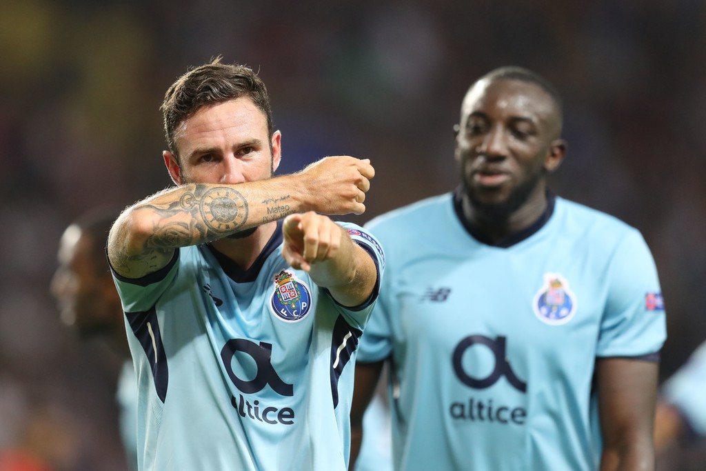 Monaco 0-3 Porto: Falcao bị che mờ bởi Aboubakar  - Bóng Đá