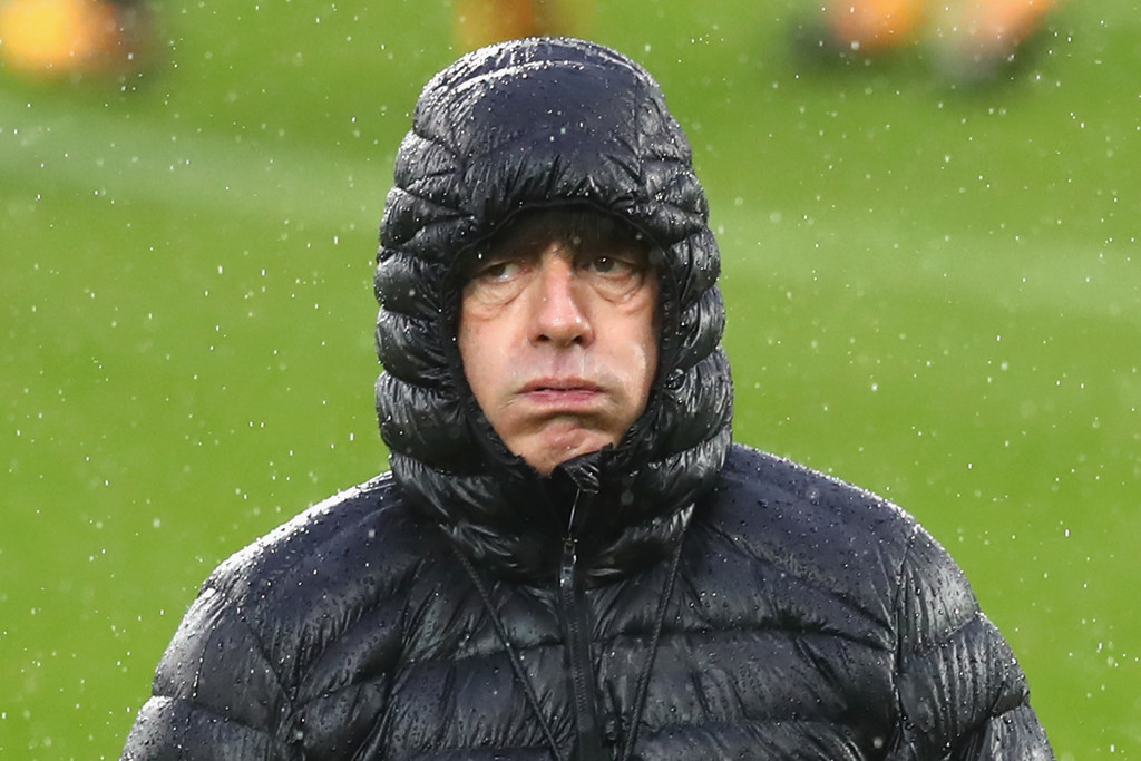 Joachim Low nhăn mặt bởi cơn mưa nặng hạt tại Belfast - Bóng Đá