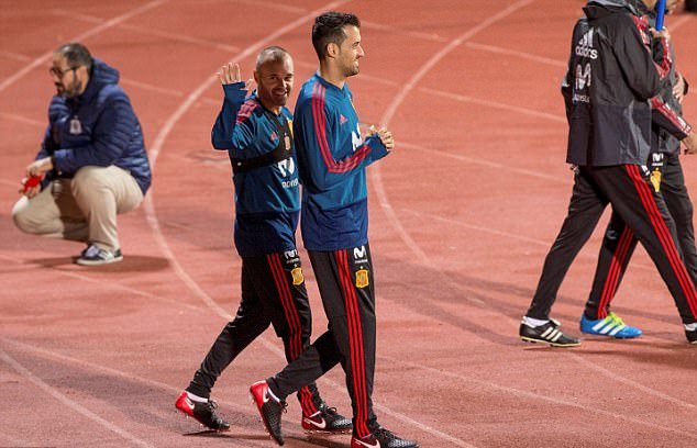 Alvaro Morata và De Gea 'chạm mặt' ở tuyển  - Bóng Đá