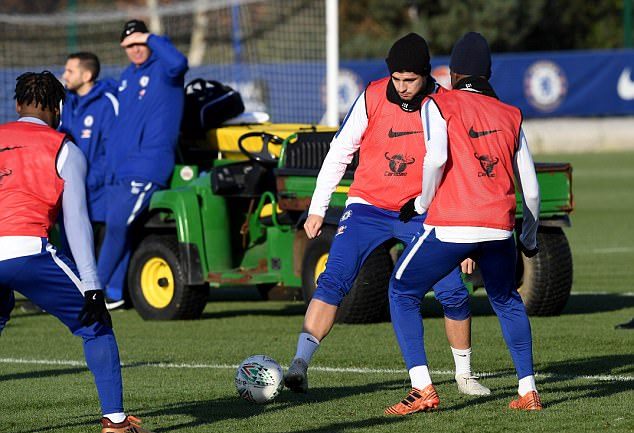 Michy Batshuayi mừng ra mặt khi được HLV Conte hứa trao cơ hội - Bóng Đá