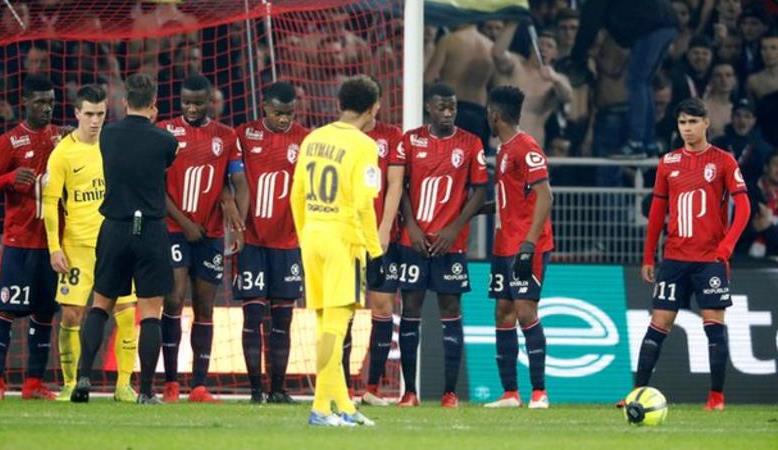 Neymar lại có siêu phẩm, PSG hủy diệt Lille - Bóng Đá