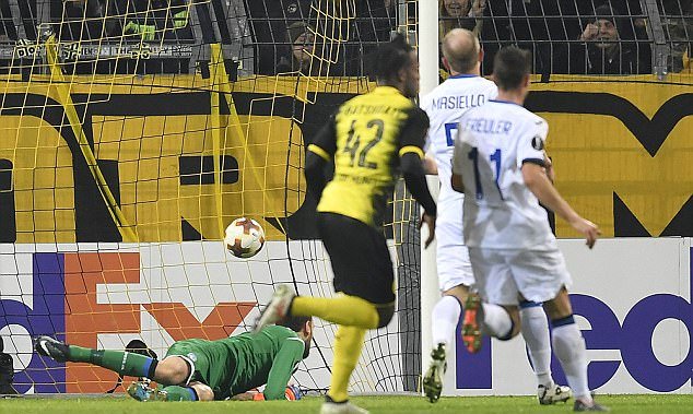 Michy Batshuayi lập cú đúp, Dortmund ngược dòng đánh bại Atalanta - Bóng Đá