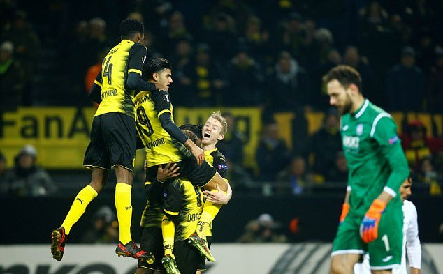 Michy Batshuayi lập cú đúp, Dortmund ngược dòng đánh bại Atalanta - Bóng đá Việt Nam