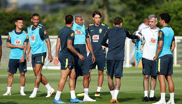 Neymar tập cực sung, sẵn sàng cho World Cup 2018 - Bóng Đá