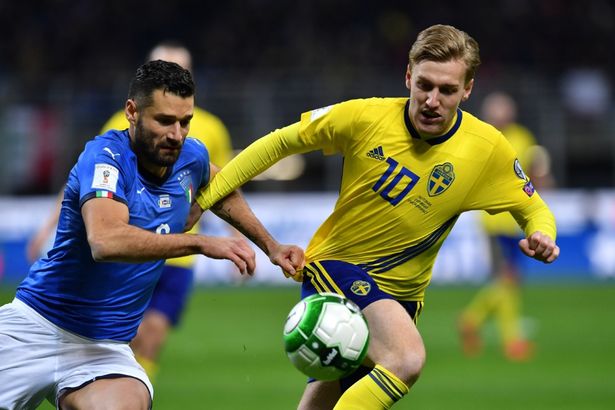 Cựu Pháo thủ khuyên Arsenal mua cầu thủ hay nhất Thụy Điển - Bóng Đá