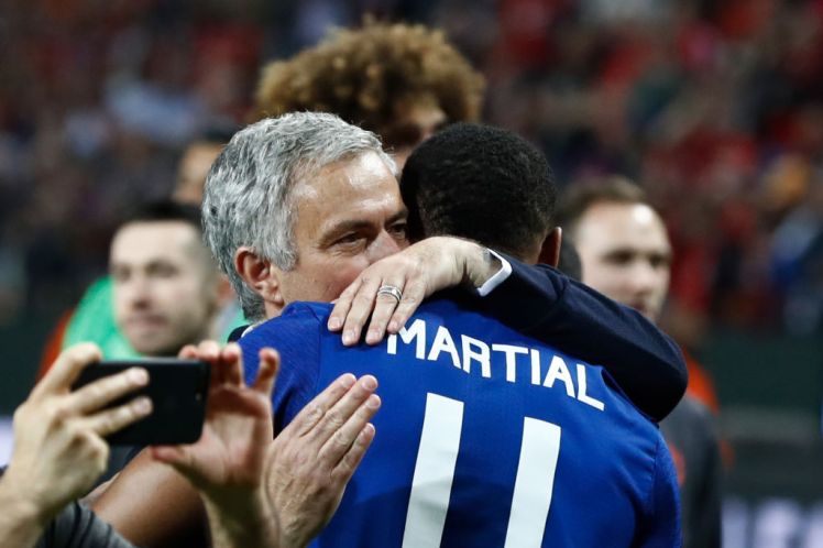 Martial ra đi, Man Utd chốt 2 mục tiêu thay thế  - Bóng Đá