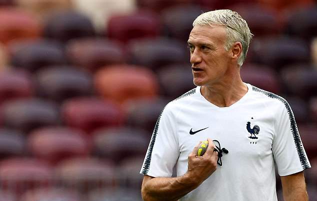 Thù dai Đan Mạch, Deschamps chỉ đạo các học trò không khoan nhượng