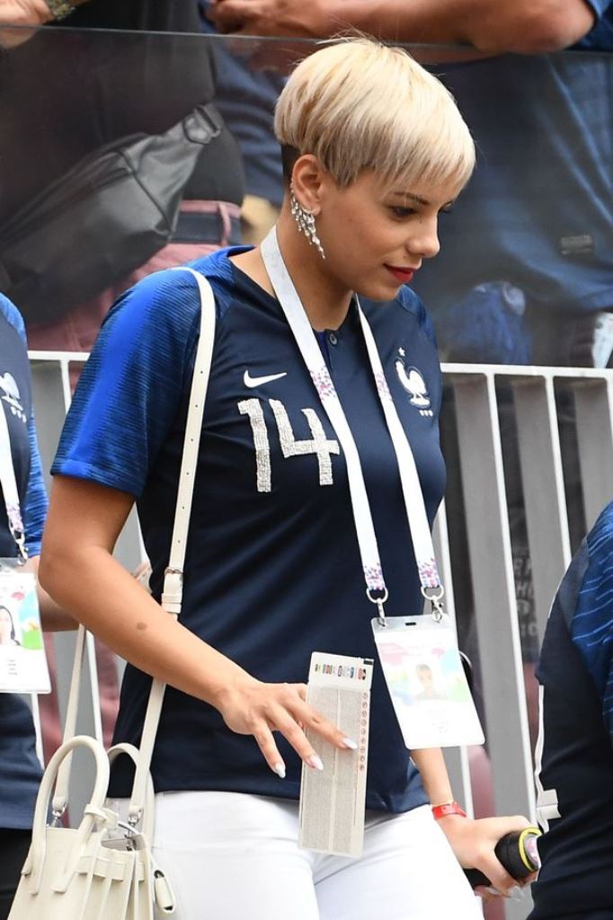 Bạn gái siêu HOT của Pogba sang Nga cổ vũ cho tuyển Pháp - Bóng Đá