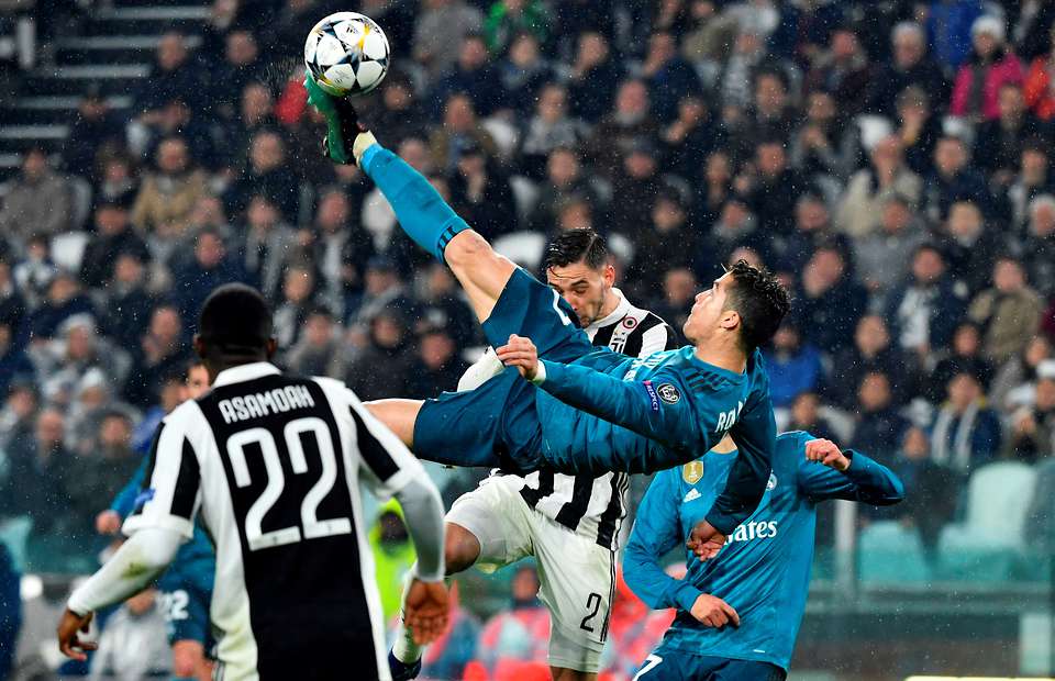 Ronaldo 'bị xúc phạm' với giá 100 triệu euro - Bóng Đá